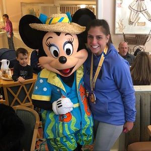 Meet your Posher, Nicole